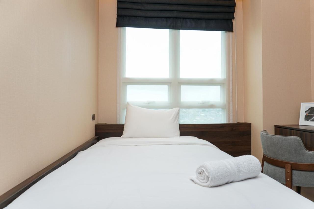 Cozy And Comfy 2br Citralake By Travelio Appartement